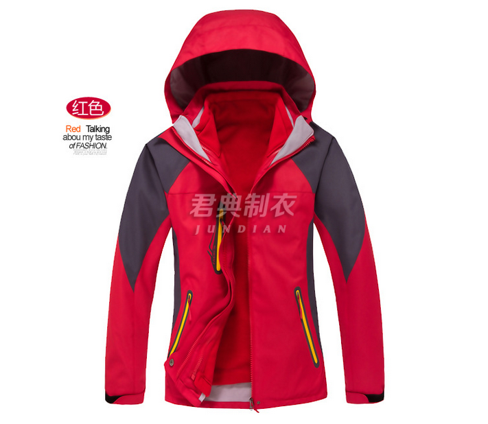 女款中国红冲锋衣